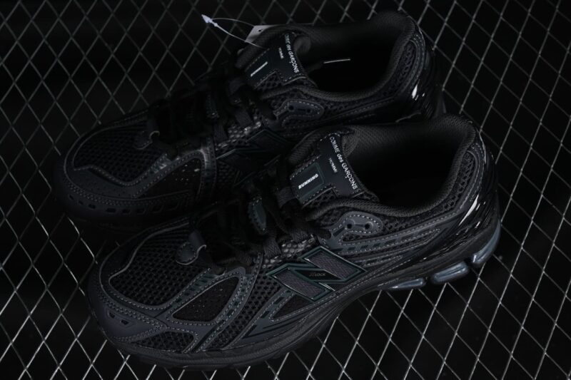 New Balance 1906R Comme des Garcons Homme Black 5.jpg
