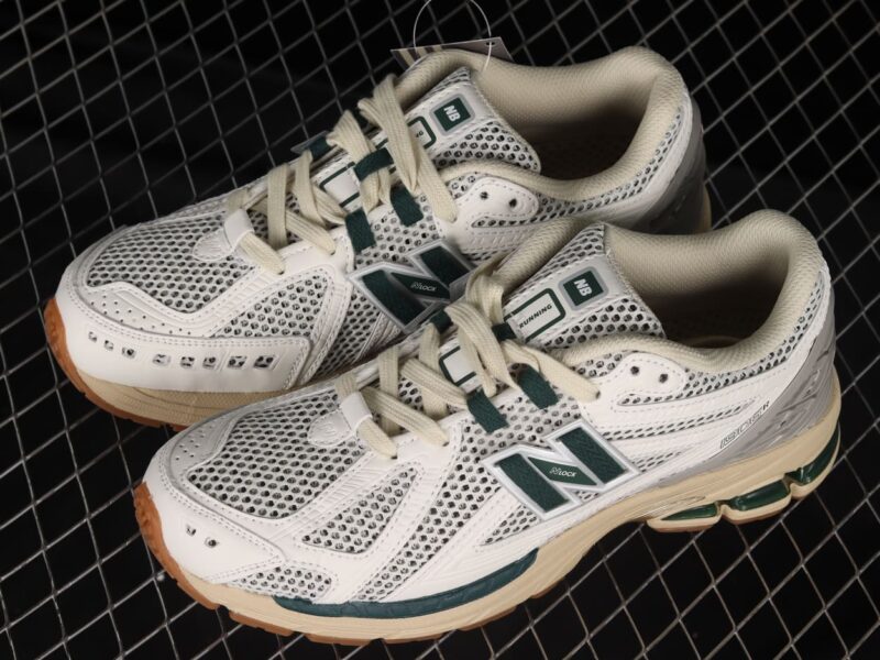 New Balance 1906R White Green Cream 5.jpg