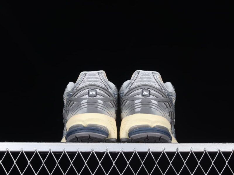 New Balance 1906R thisisneverthat The 2022 Downtown Run 3.jpg